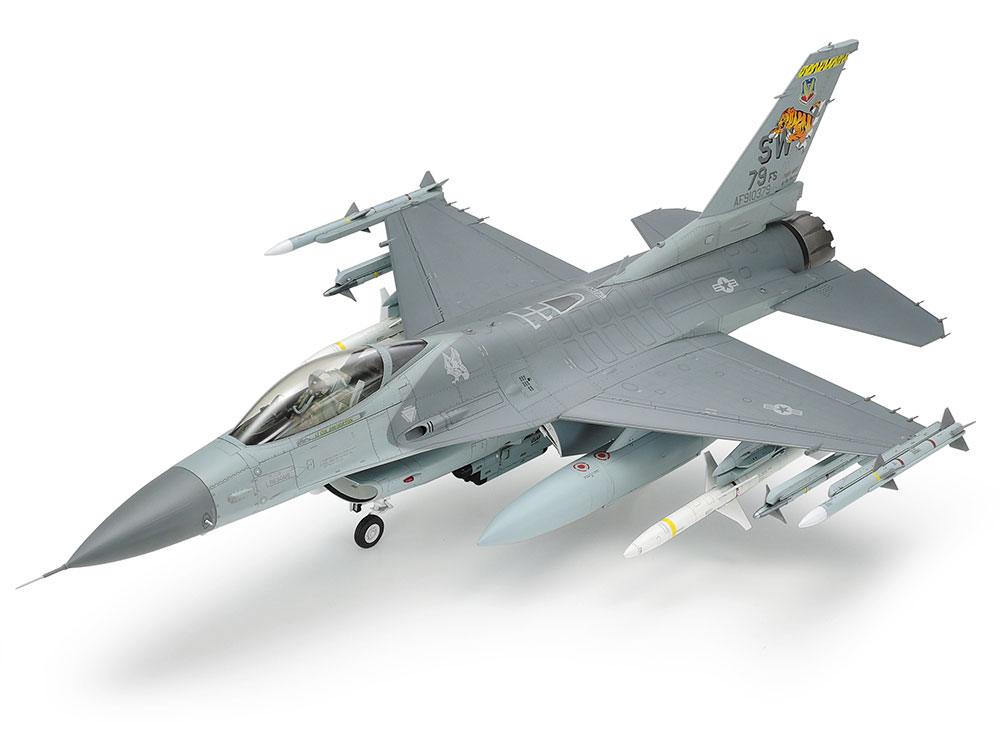 Tamiya Lockheed Martin F-16CJ BLOCK 50 Fighting Falcon 1/32 60315