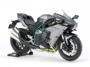 Tamiya KAWASAKI NINJA H2 CARBON 1/12 14136