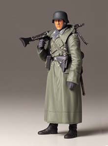 Tamiya WWII German Machine Gunner (Greatcoat) 1/16 36306