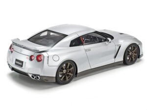 Tamiya Nissan GT-R 2007 1/24 24300