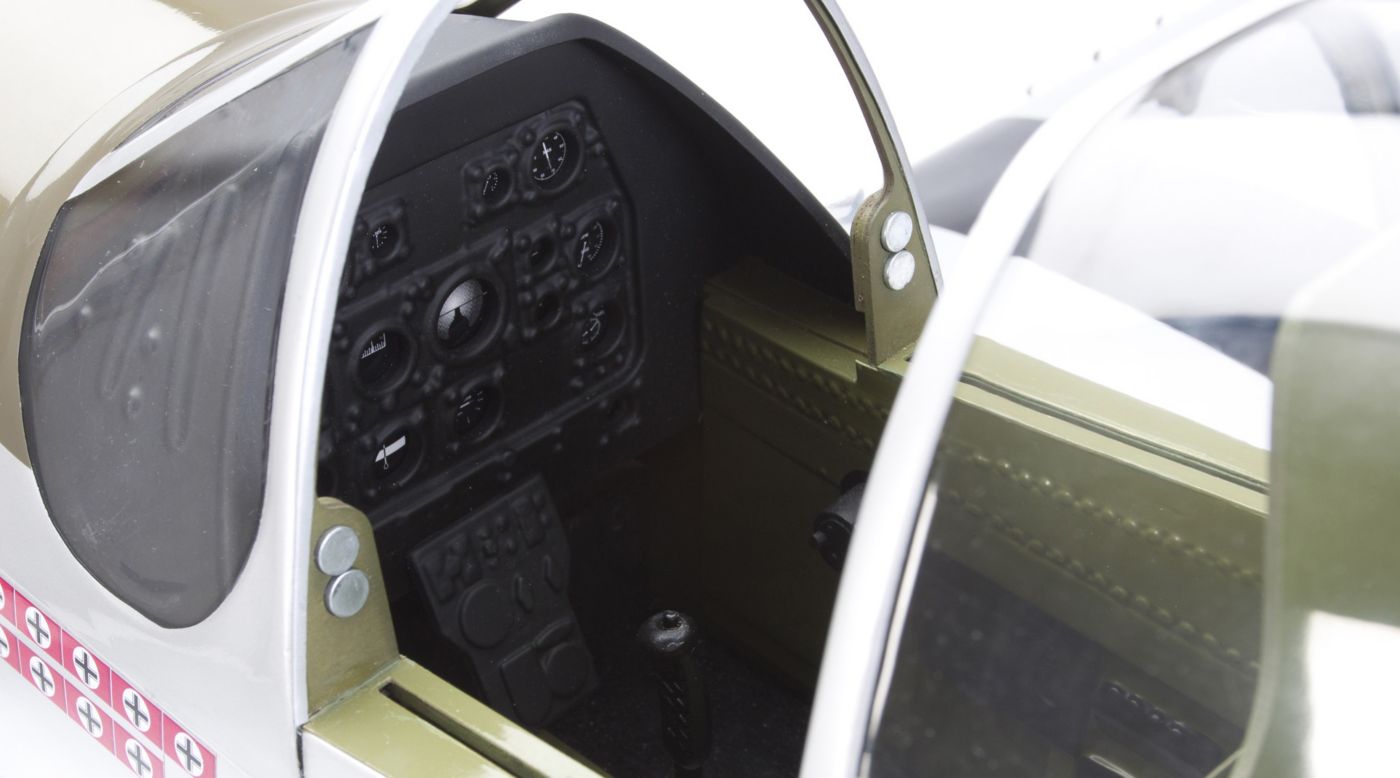 Hangar 9 P-51D Mustang