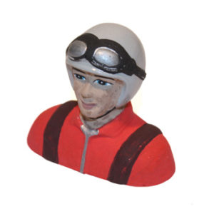 VQ PAINTED CIVILIAN PILOT BUST FOR .46 SIZE P-51 DAGO RED/VOODOO