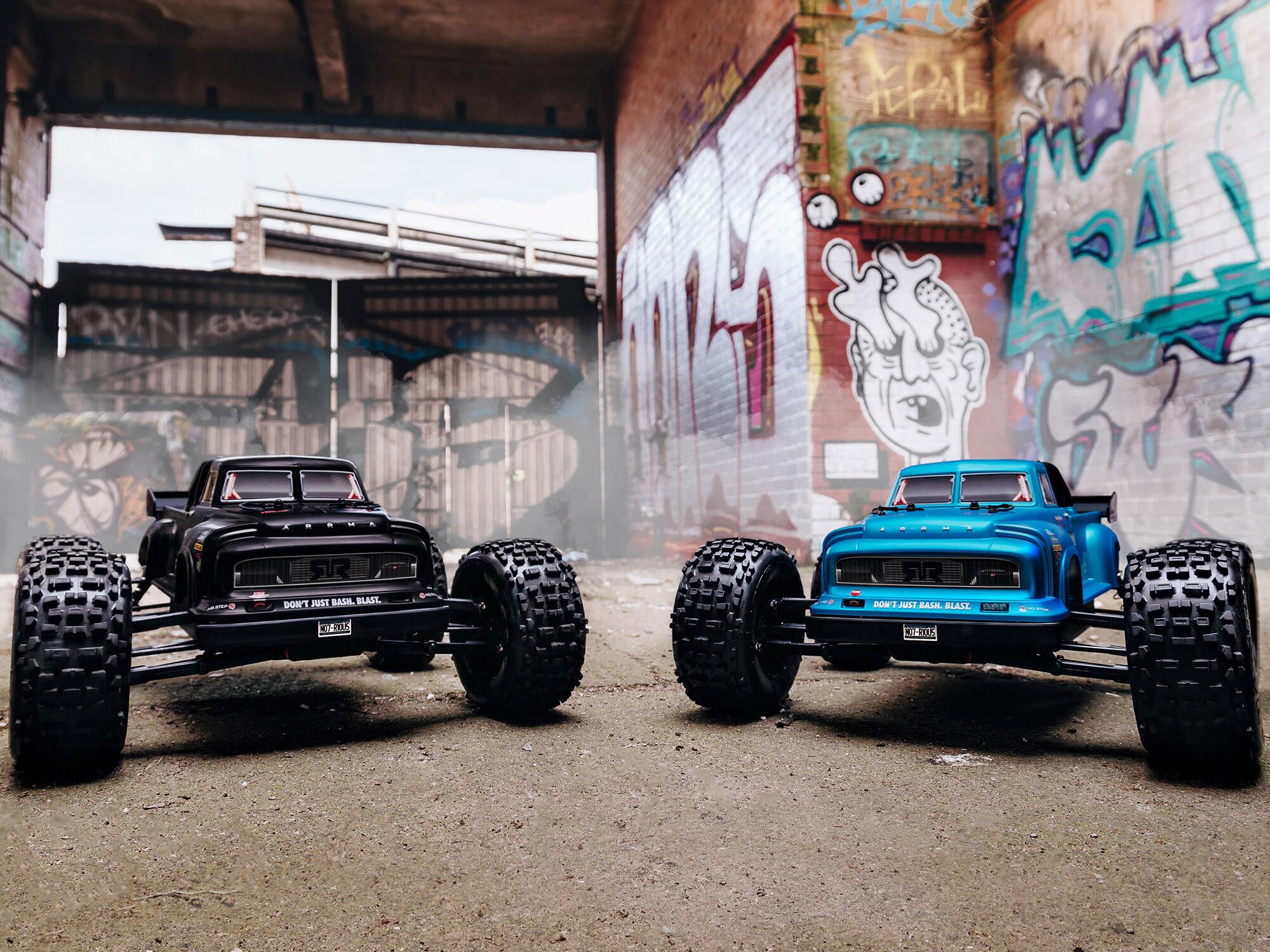 Arrma NOTORIOUS 6S V5 4WD BLX 1/8 RTR Blue