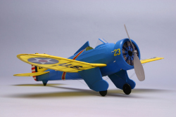 Dumas P-26 Peashooter (44.5cm)(223) 5500840