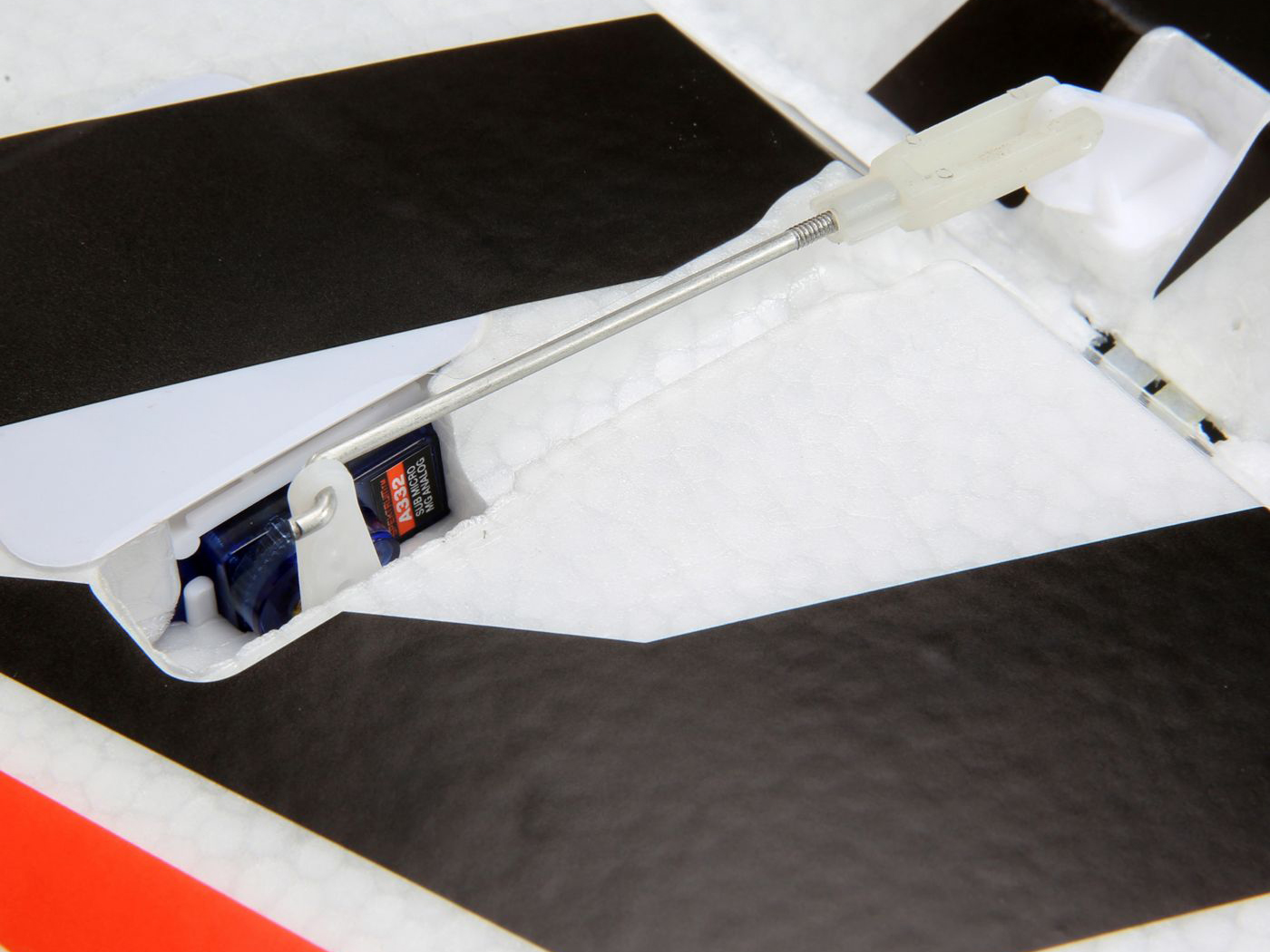 E-Flite Night Timber X 1.2M BNF Basic w/AS3X & SAFE Select EFL13850