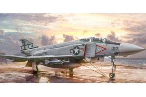 Italeri F-4J PHANTOM II 1/48