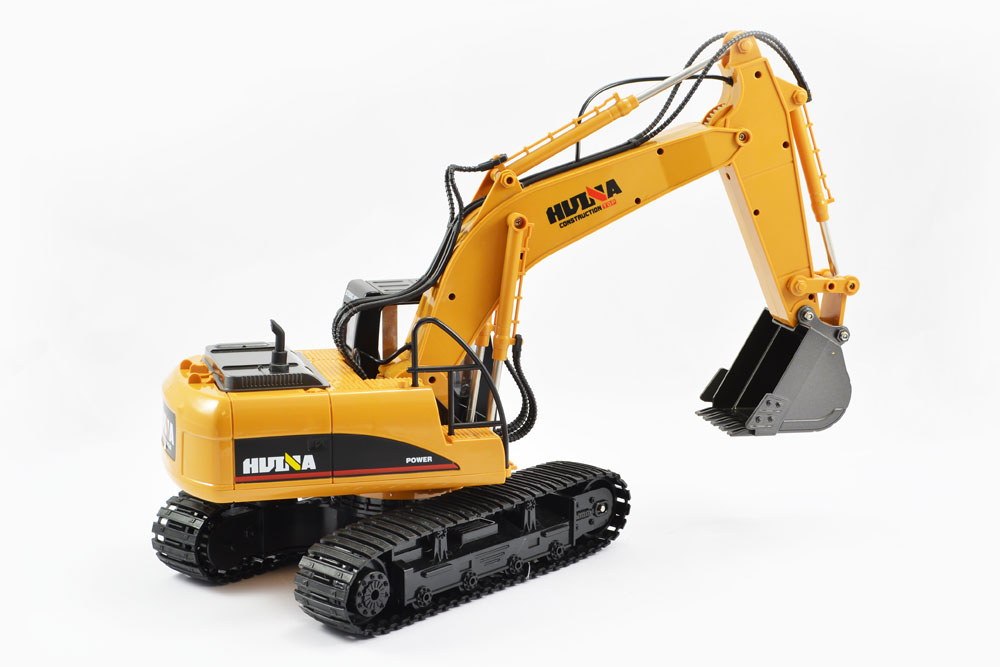 Huina 1/14TH Scale RC Excavator 2.4G 15 ch Die Cast Bucket