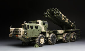 Meng Model Russian Smerch 9A52-2 Long-Range Rocket Launcher