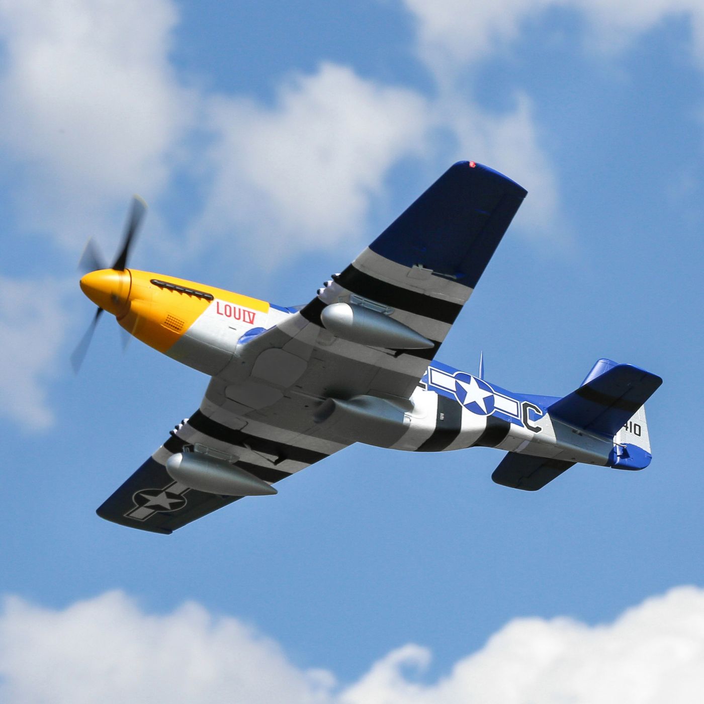 E-Flight P-51D Mustang 1.5m BNF Basic with Smart