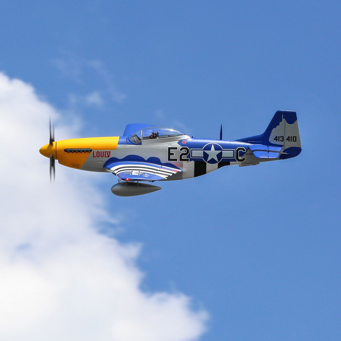 E-Flight P-51D Mustang 1.5m BNF Basic with Smart