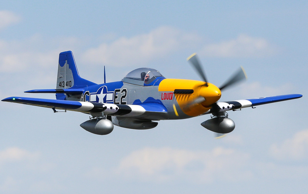 E-Flight P-51D Mustang 1.5m BNF Basic with Smart