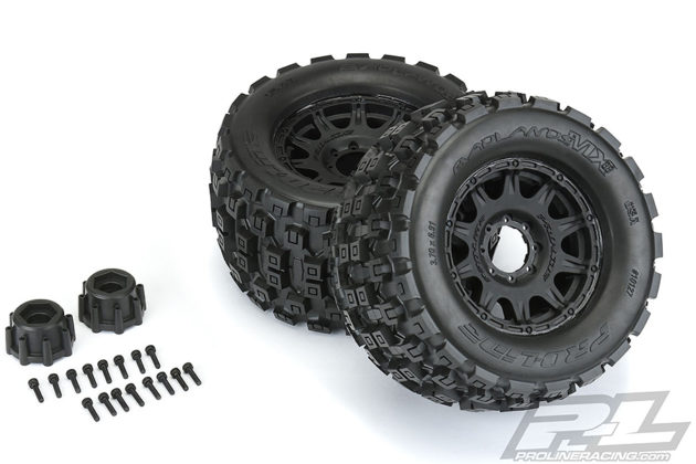 PROLINE BADLANDS MX38 3.8" ON RAID BLACK 8X32 17MM HEX