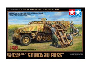 TAMIYA 1/48 GERMAN SD.KFZ.251/1 AUSF.D STUKA ZU FUSS 32566
