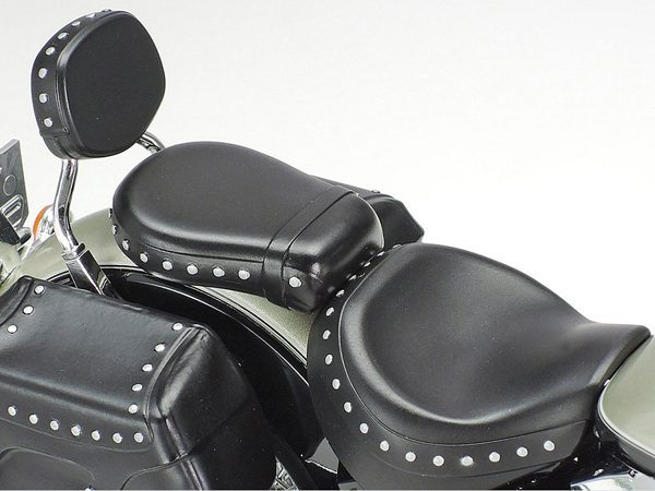 Tamiya XV1600 Roadstar Custom 1/12 14135