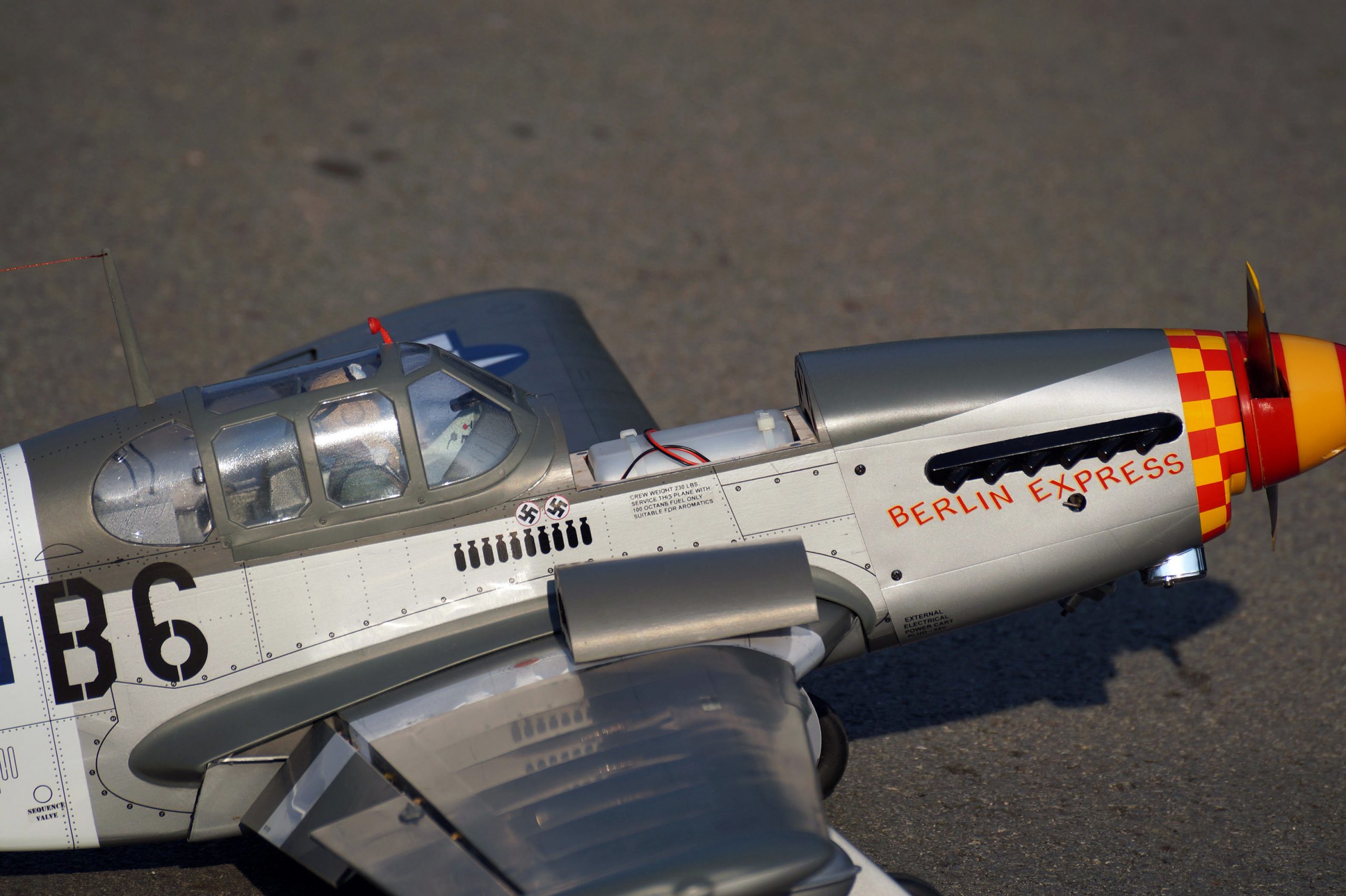 VQ Models P-51B (BERLIN EXPRESS) .46 EP/GP VQA06BEX