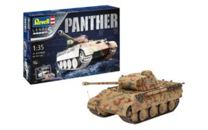 Revell 1/35 Panther Ausf.D Gift Set 03273