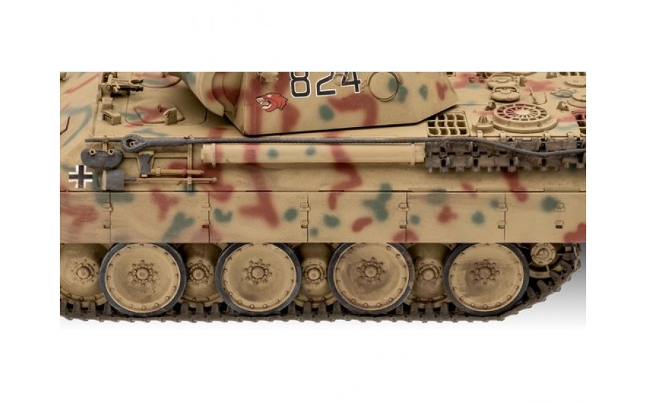 Revell 1/35 Panther Ausf.D Gift Set 03273