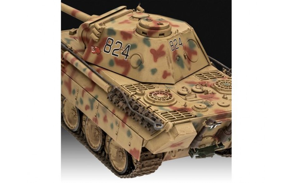 Revell 1/35 Panther Ausf.D Gift Set 03273