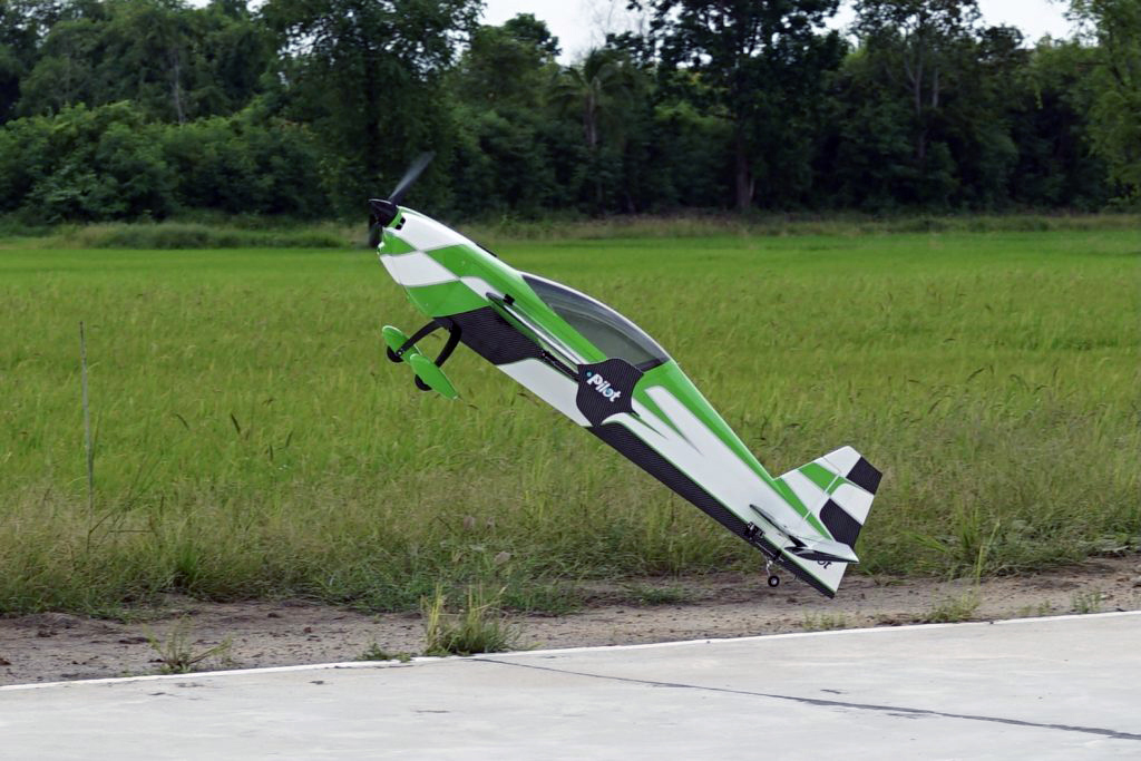 Pilot-RC Extra NG 60IN