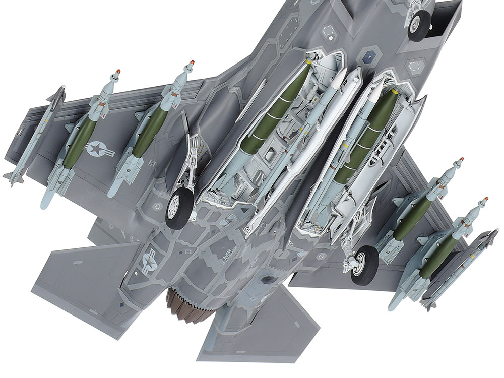 Tamiya Lockheed Martin F-35A Lightning II 1:48 61124