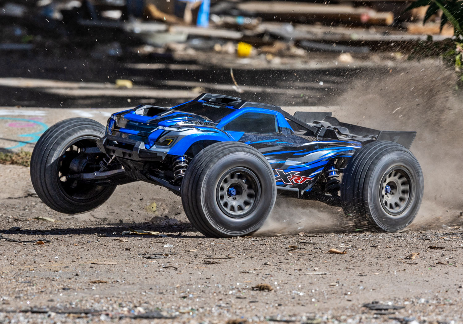 Traxxas XRT Blue VXL 8S 4X4 1:7 ARTR - Image 14