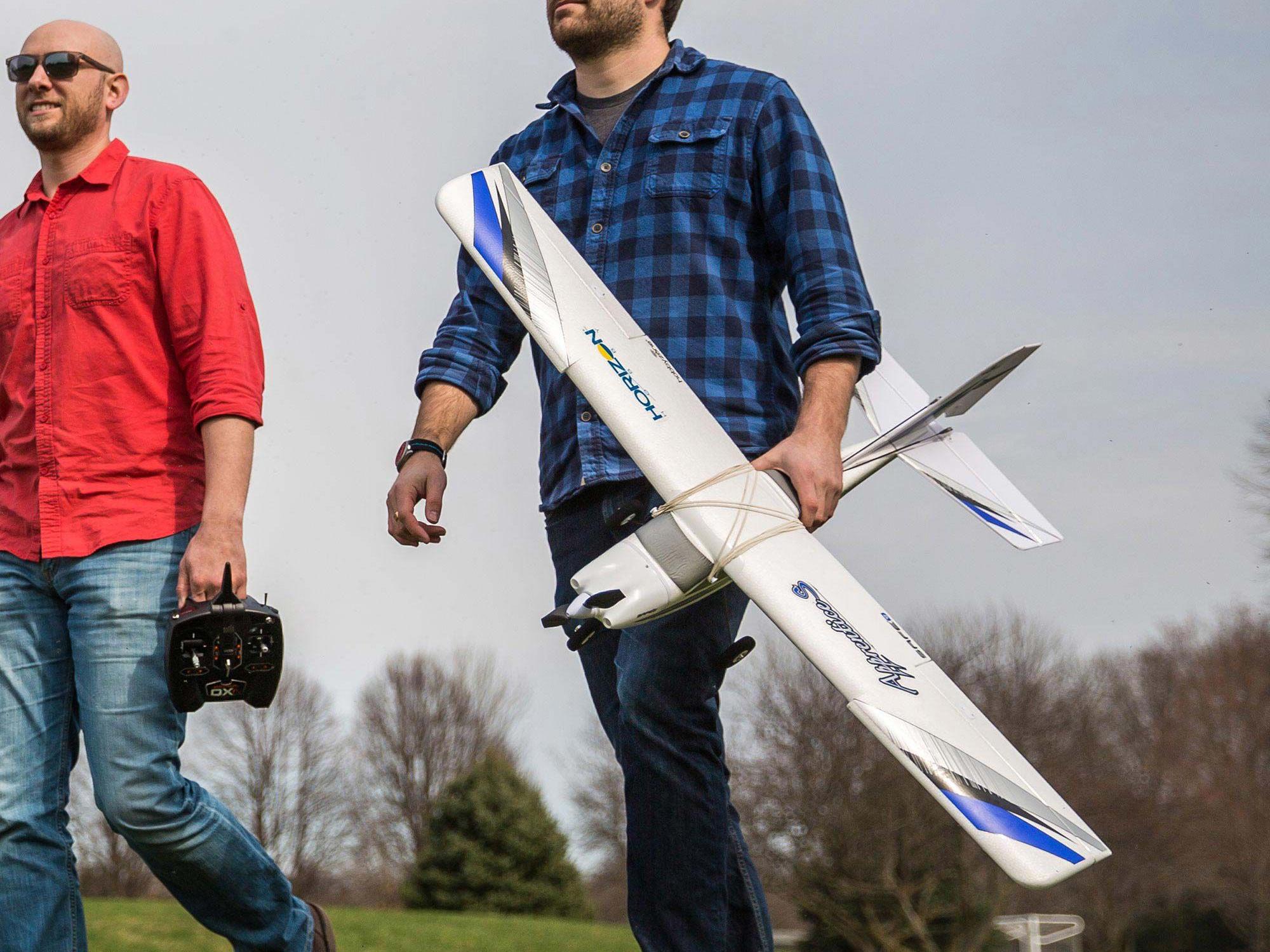 HOBBYZONE APPRENTICE S 2 1.2M RTF BASIC WITH SAFE A-HBZ310001