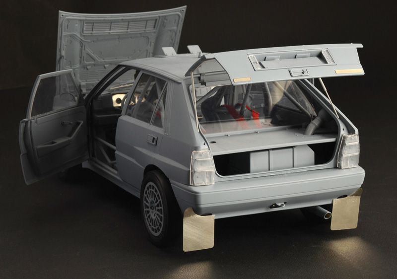Italeri Lancia Delta HF Integrale 1/12 4709