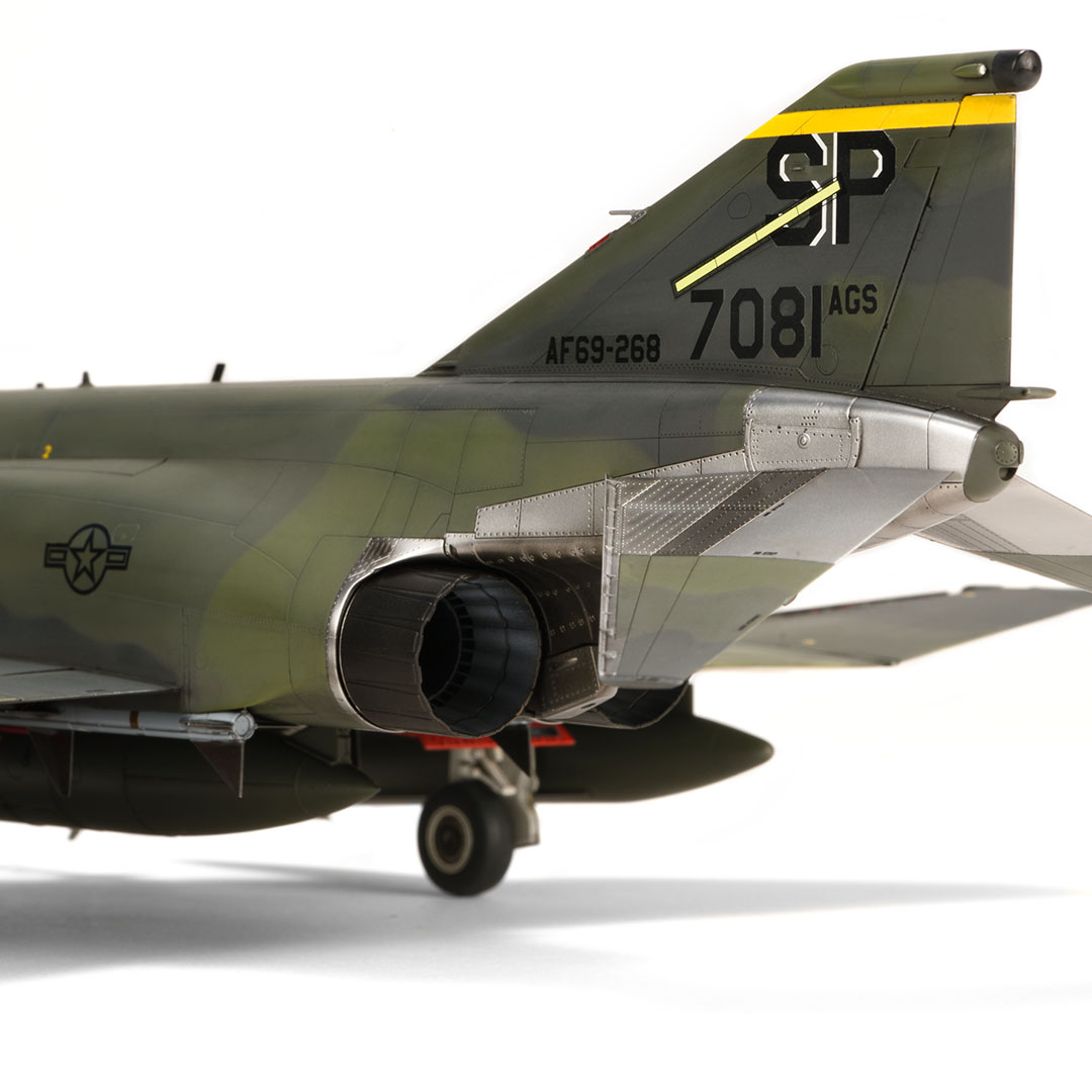 Zoukei Mura F-4G Wild Weasel V 1/48