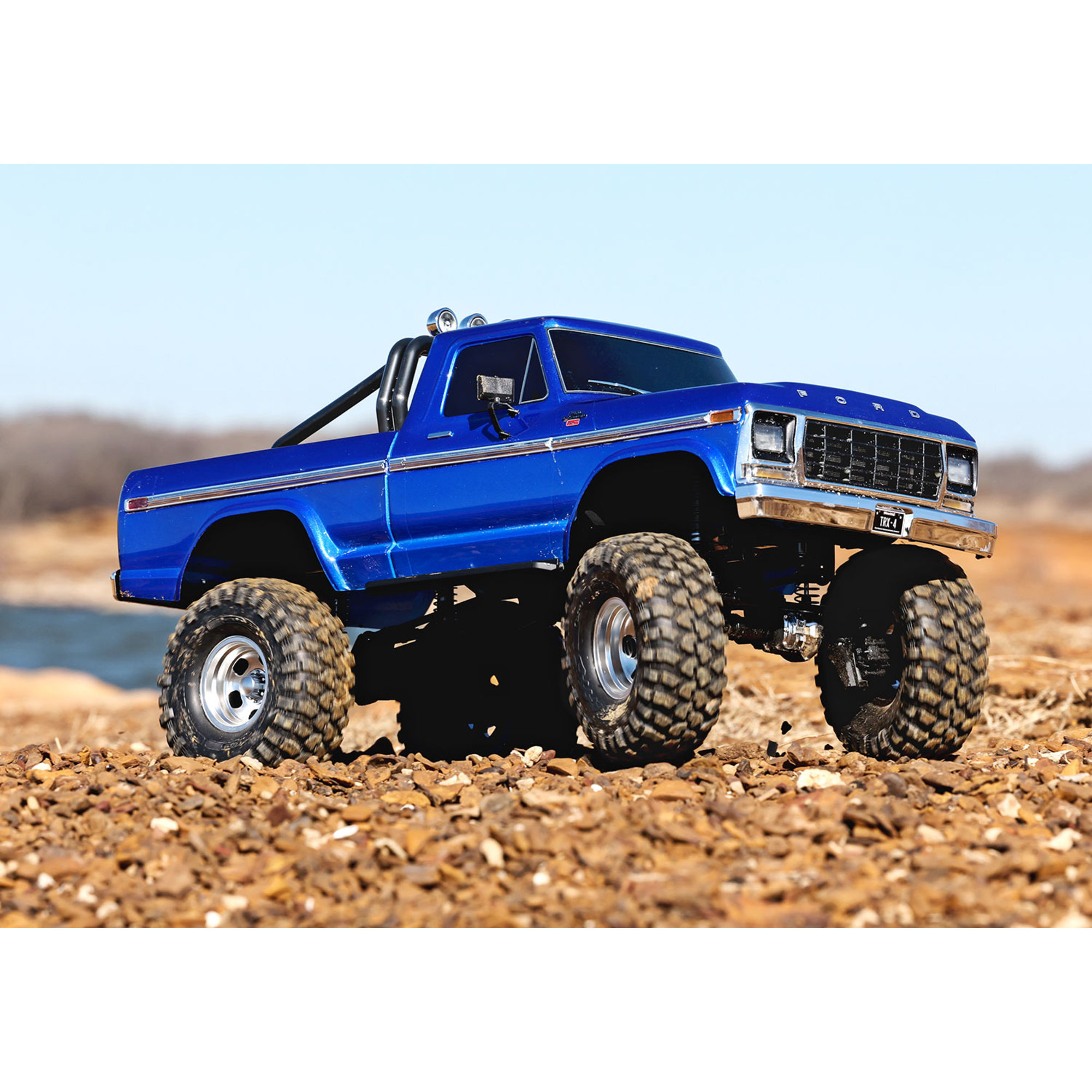 Traxxas TRX-4 Ford F-150 Ranger XLT High Trail Edition 1:10 Trail Crawler - Blue