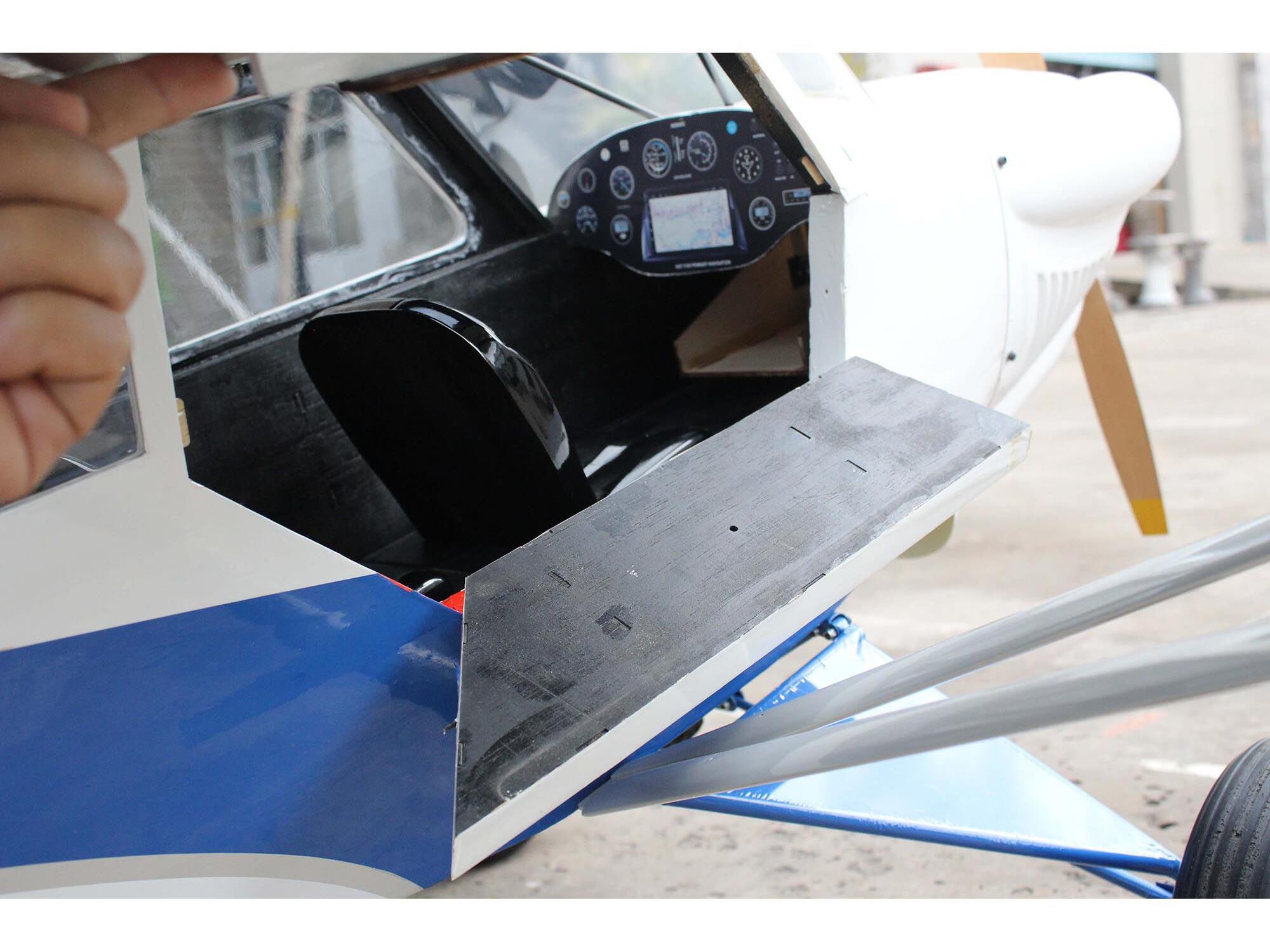 CubCrafters XCub 60cc ARF - Image 2