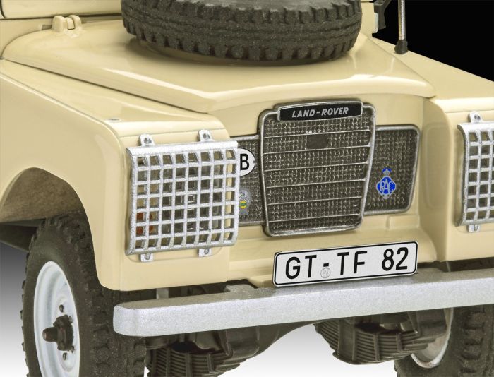 Revell Land Rover Series III LWB (Commercial) 1/24 07056