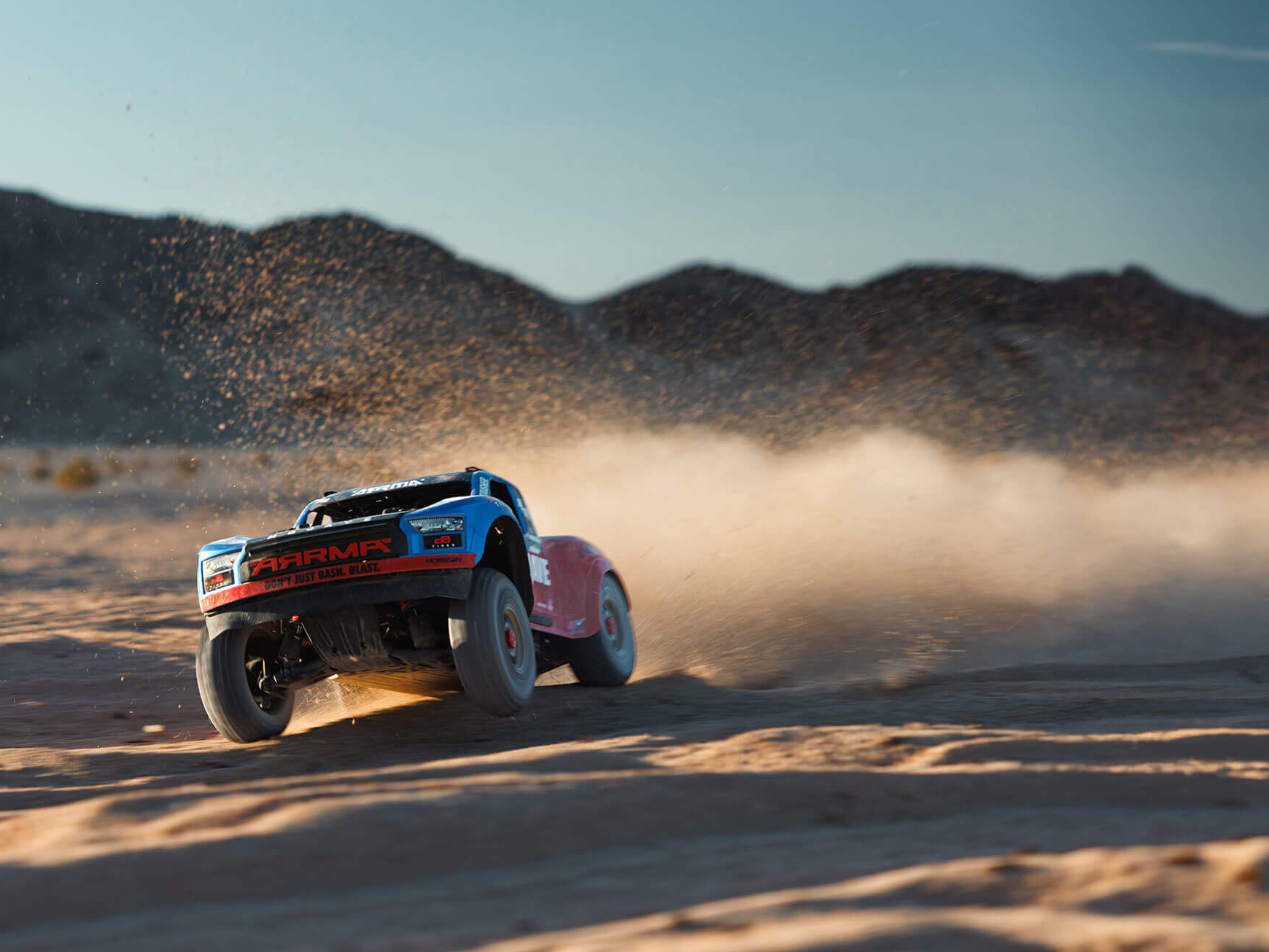 Arrma 1/8 MOJAVE 4S 4X4 BLX DT (with Centre Diff) RTR Blue C-ARA4404T2 - Image 19