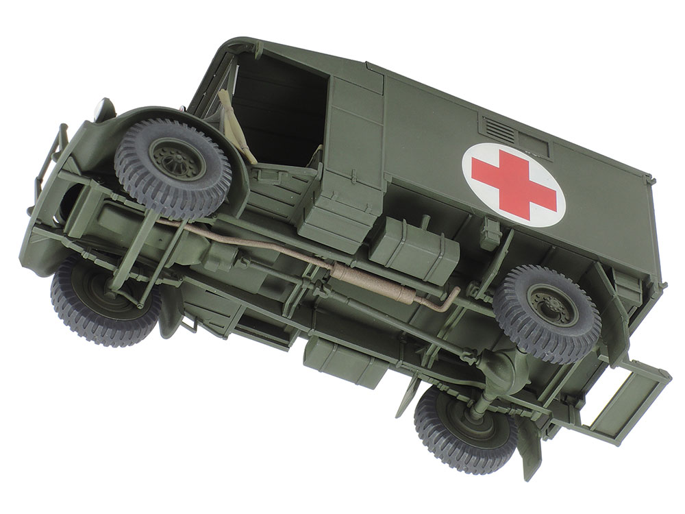 Tamiya British 2t 4x2 Ambulance 1/48 32605