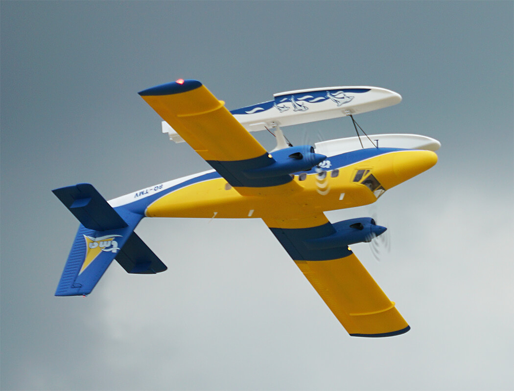 XFLY TWIN OTTER 1.8M PNP WITH FLOATS (XF116PF)