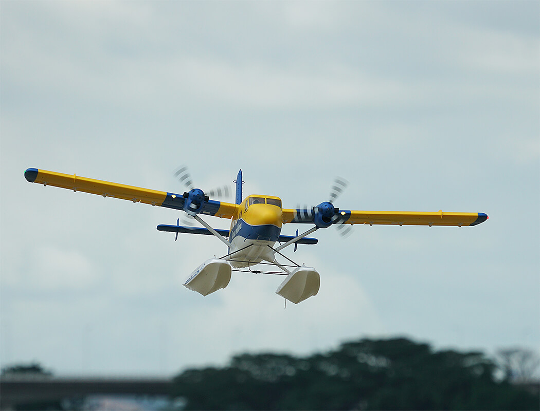 XFLY TWIN OTTER 1.8M PNP WITH FLOATS XF116PF