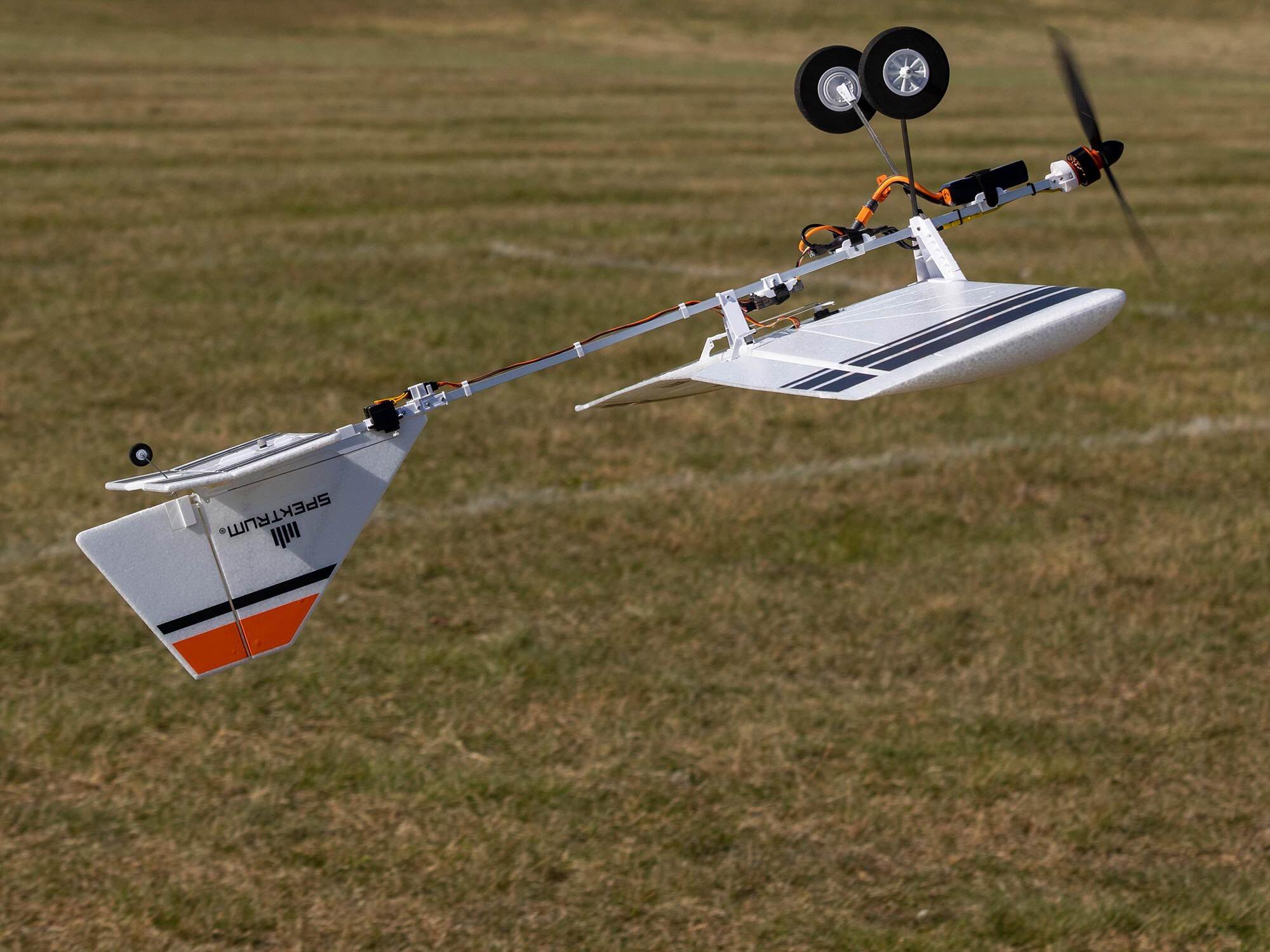 E-flight Slow Ultra Stick 1.2m BNF Basic with AS3X and SAFE Select A-EFL0350 - Image 7