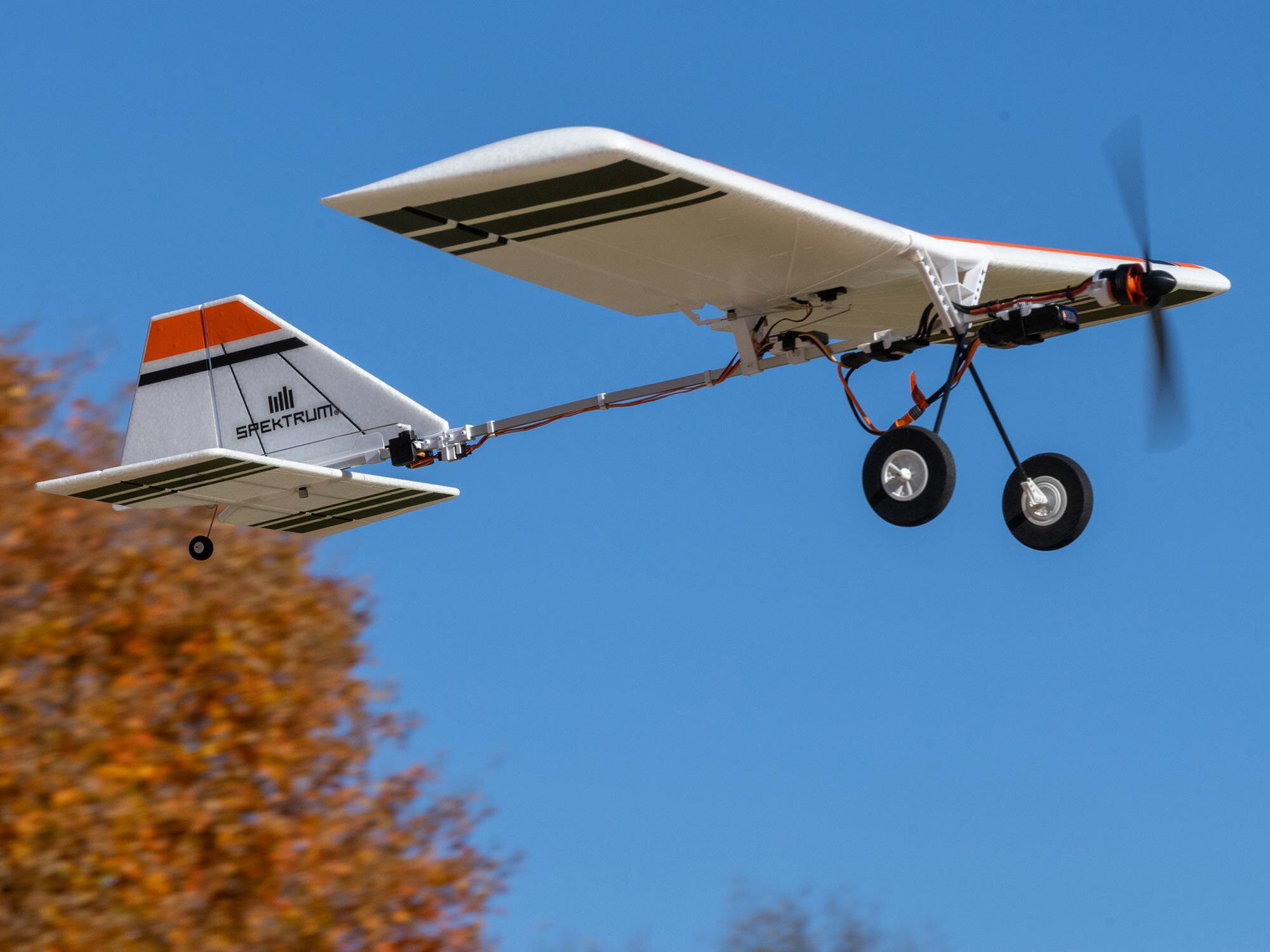 E-flight Slow Ultra Stick 1.2m BNF Basic with AS3X and SAFE Select A-EFL0350 - Image 3