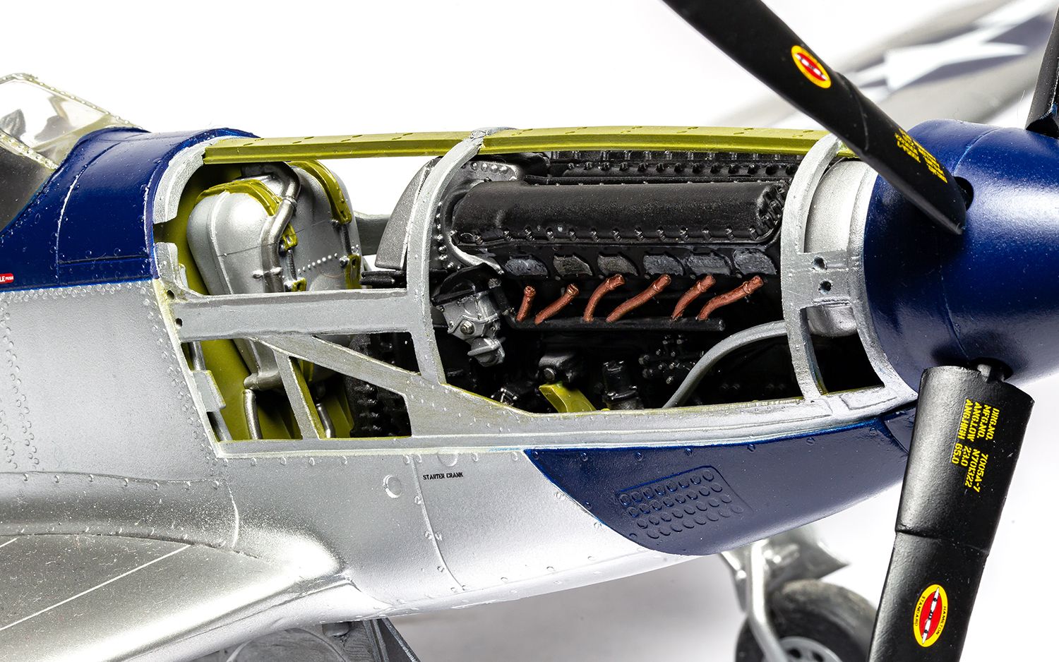 Airfix North American P-51D Mustang 1:24 A14001V