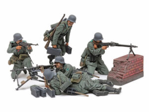 Tamiya German MG Team Mid-WWII 1/35 35386