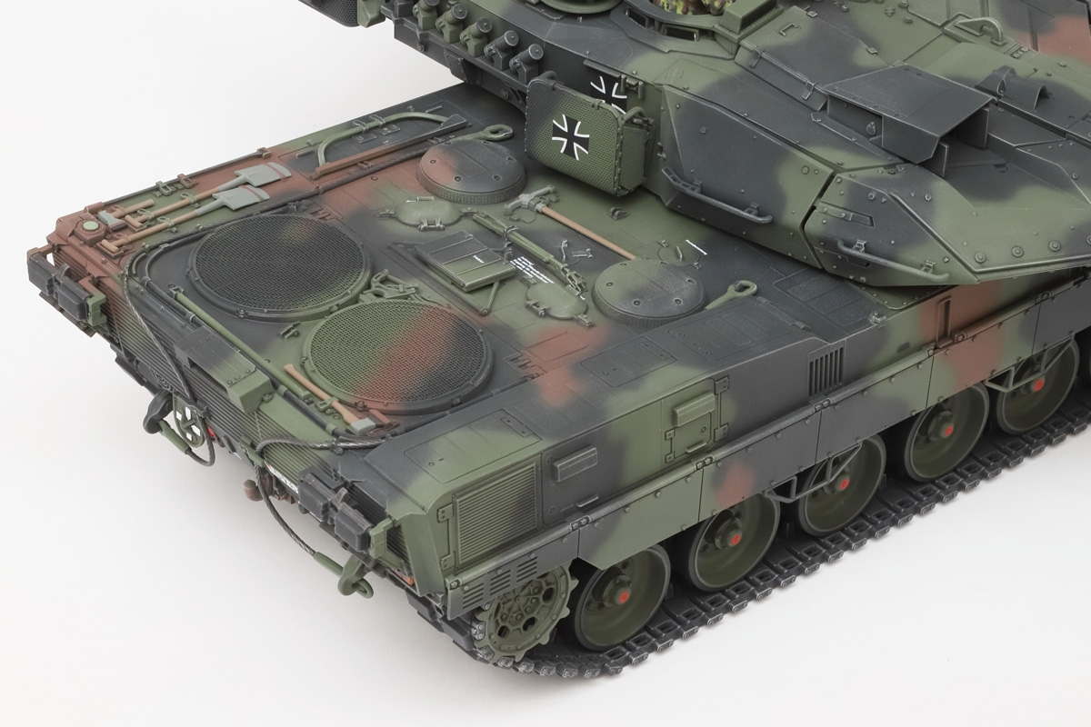 Tamiya Leopard 2 A7V 1/35 35387