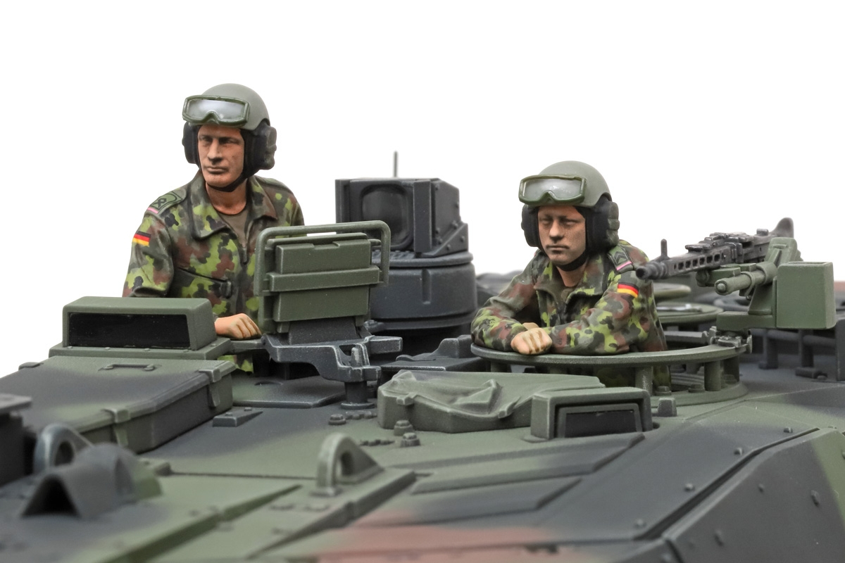 Tamiya Leopard 2 A7V 1/35 35387