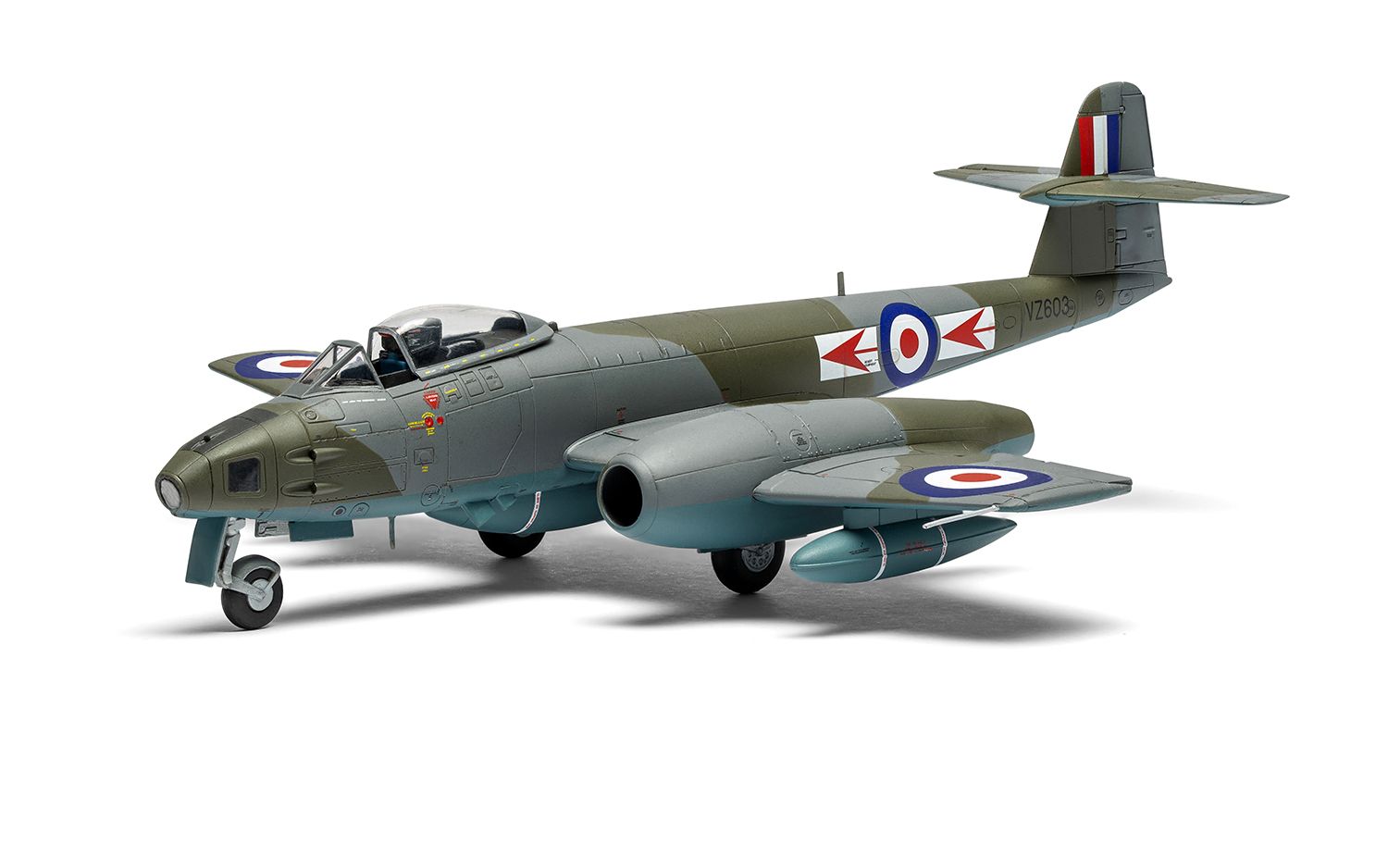 Airfix Gloster Meteor F.8/FR.9 1:72 A04067