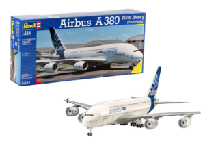 Revell Airbus A380 Design New livery "First Flight" 1/144 04218