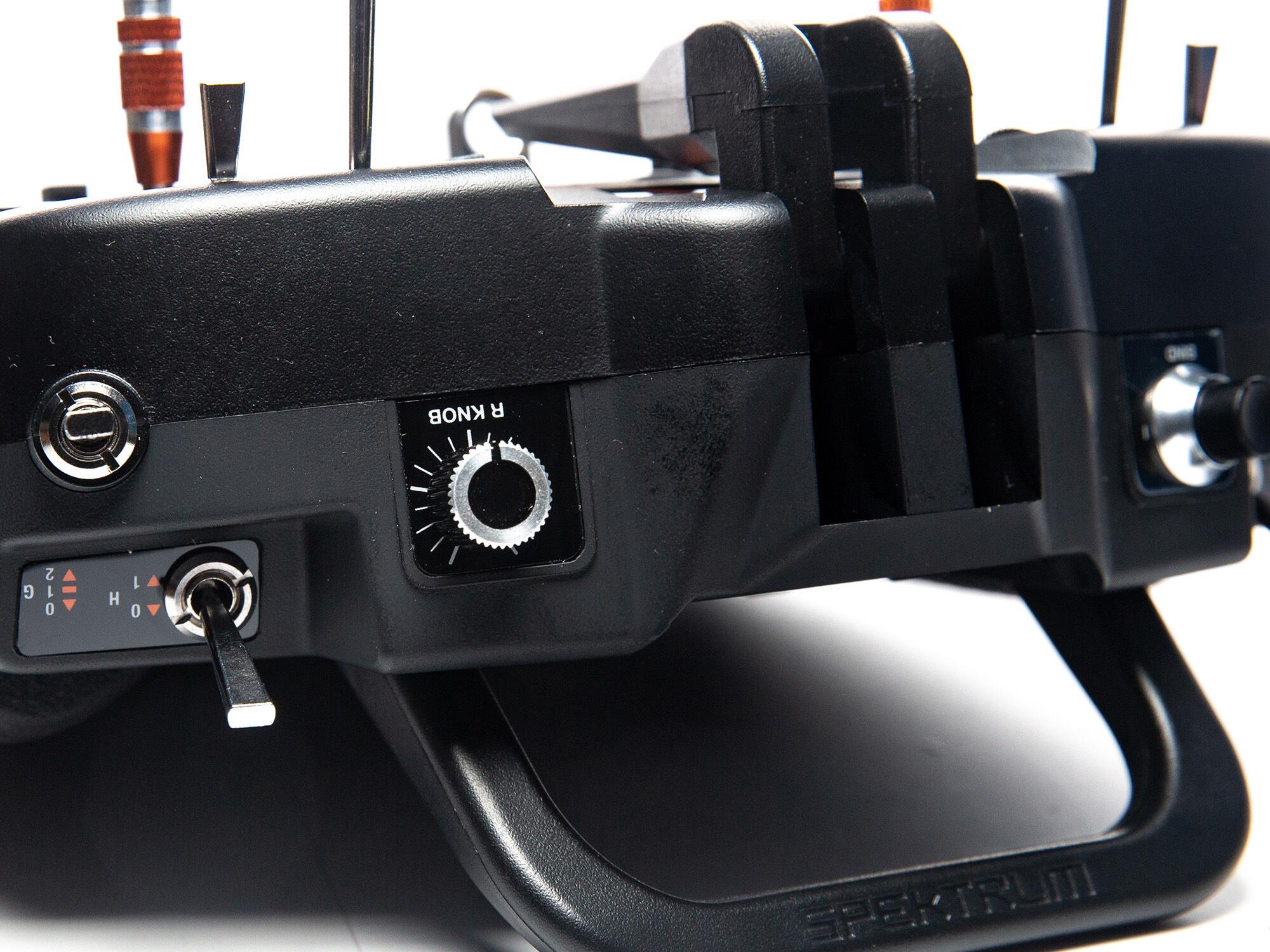 SPEKTRUM NX8+ 20-CHANNEL DSMX TRANSMITTER ONLY P-SPMR8210EU