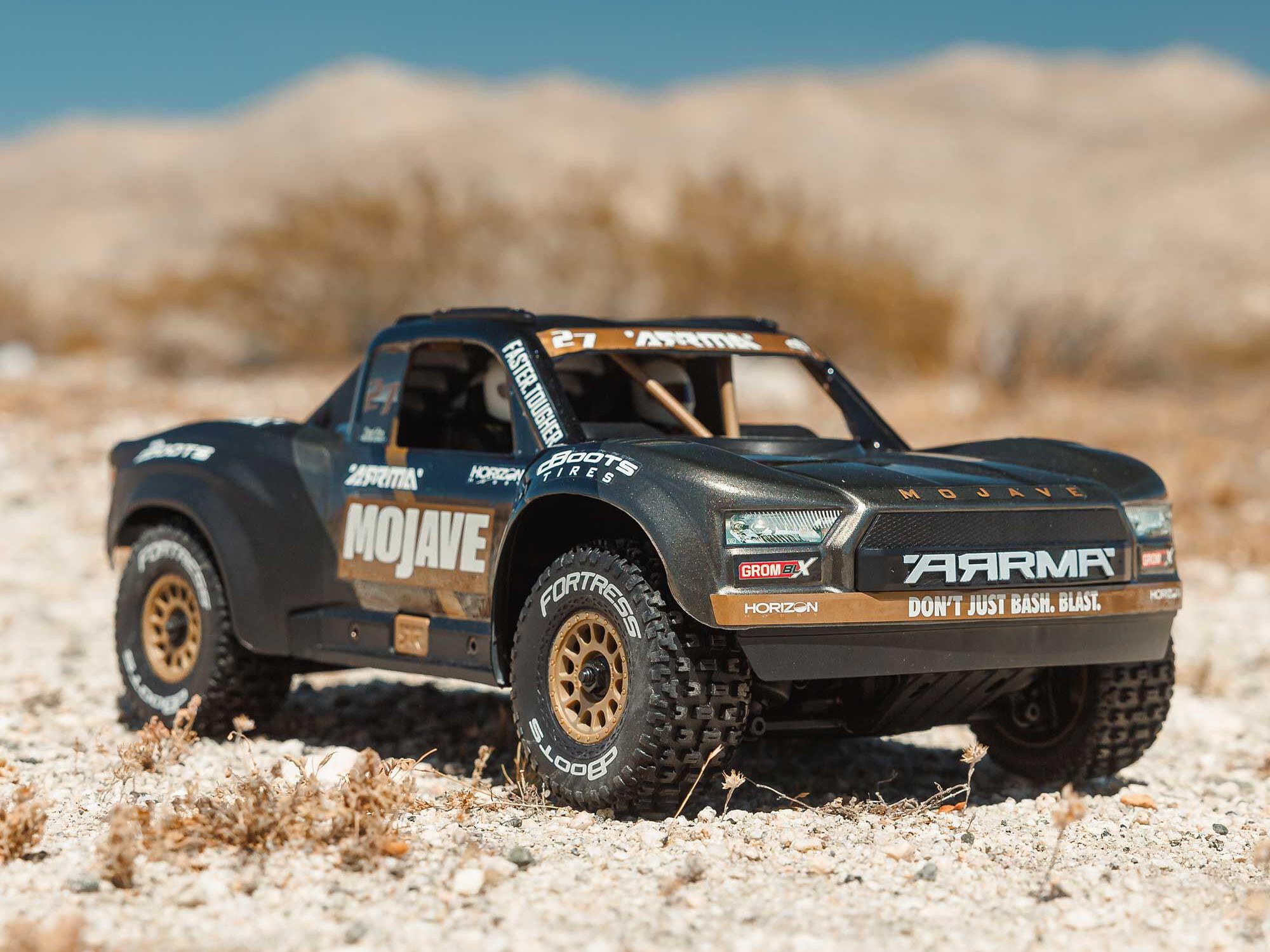 Arrma MOJAVE GROM 223S BLX 4X4 DT 1/18 with Batt/Charger Black C-ARA2304T1