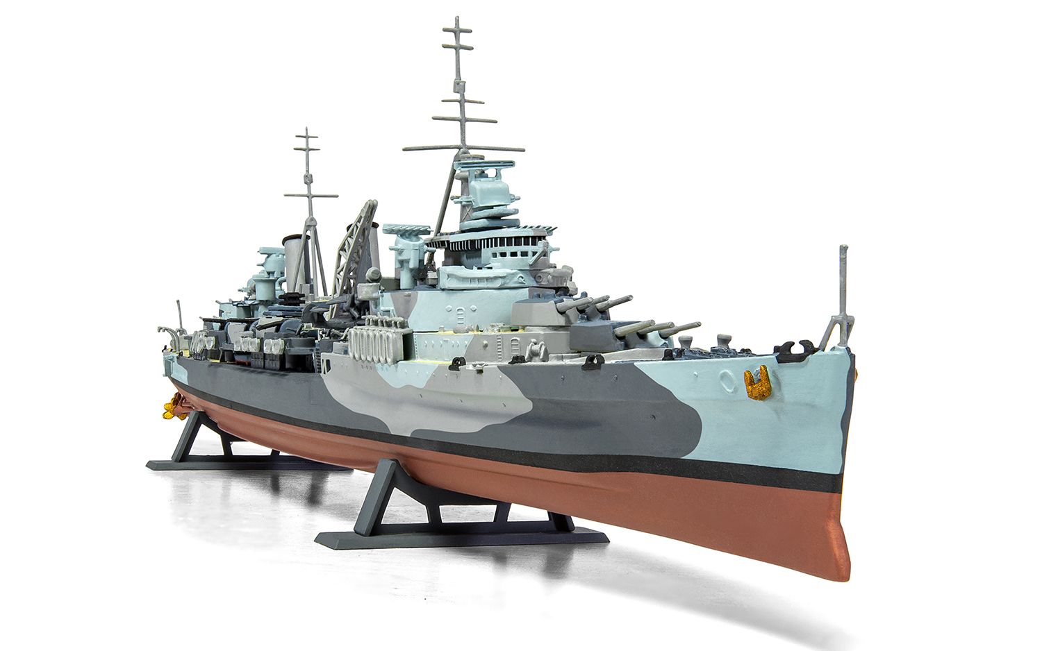 Airfix HMS Belfast 1:600 A04212V
