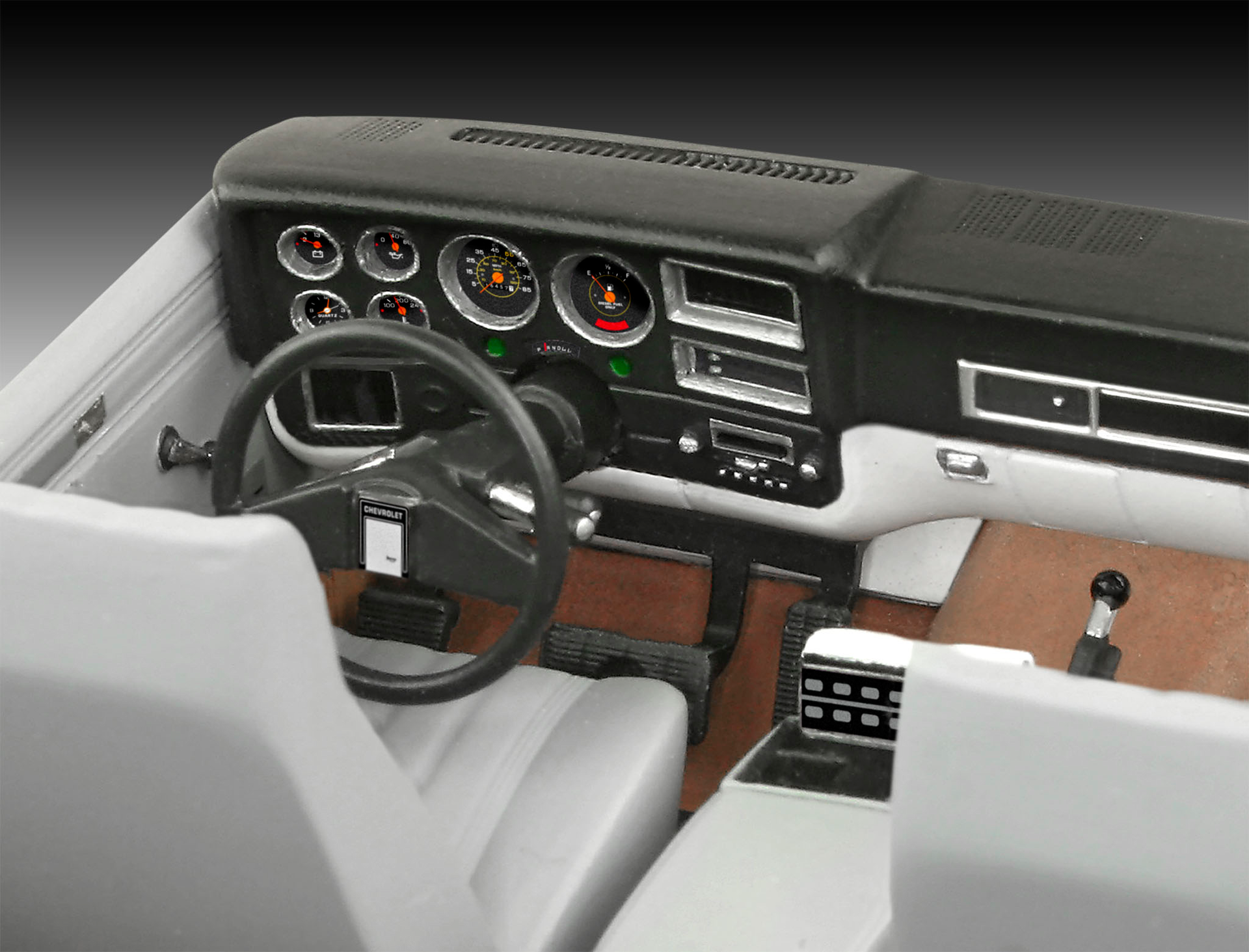 Revell "Stranger Things" 1985 Chevrolet K5 Blazer 1/25 07724 - Image 10