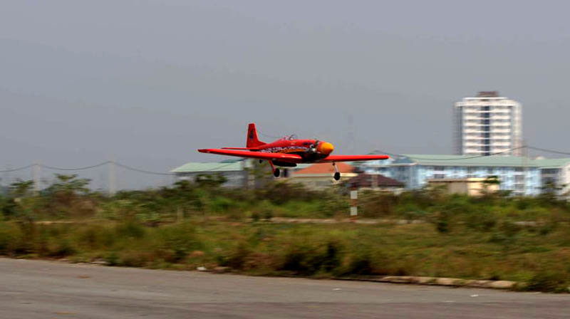 VQ Models Dago Red Mustang Air Racer 57.5in Wingspan ARF VQA050