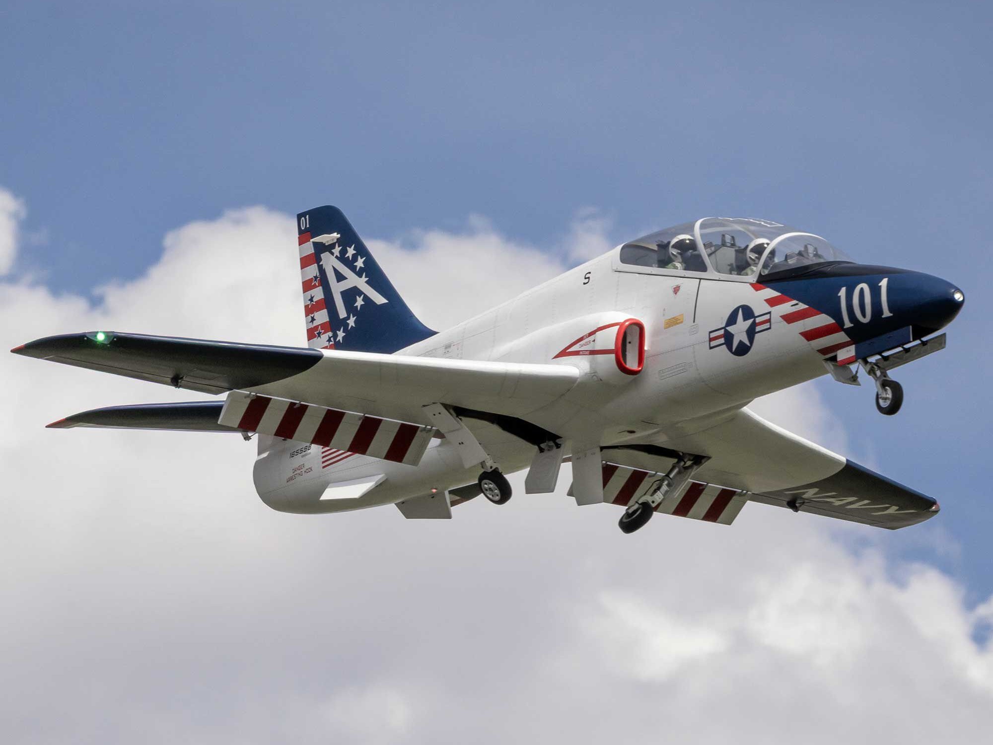 Hangar-9 Hawk/T-45 140-160N Turbine Jet ARF A-HAN13750