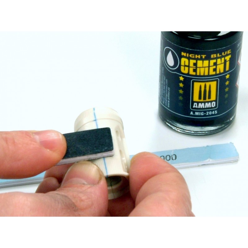 Mig Ammo Night Blue Cement (Plastic Kit Glue) MIG2045 - Image 2